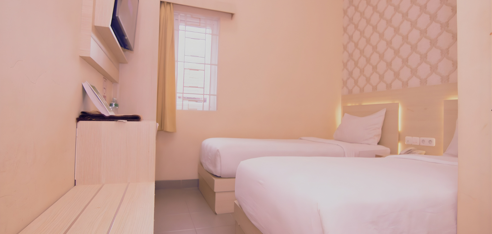 Smart Room - Twin Bed